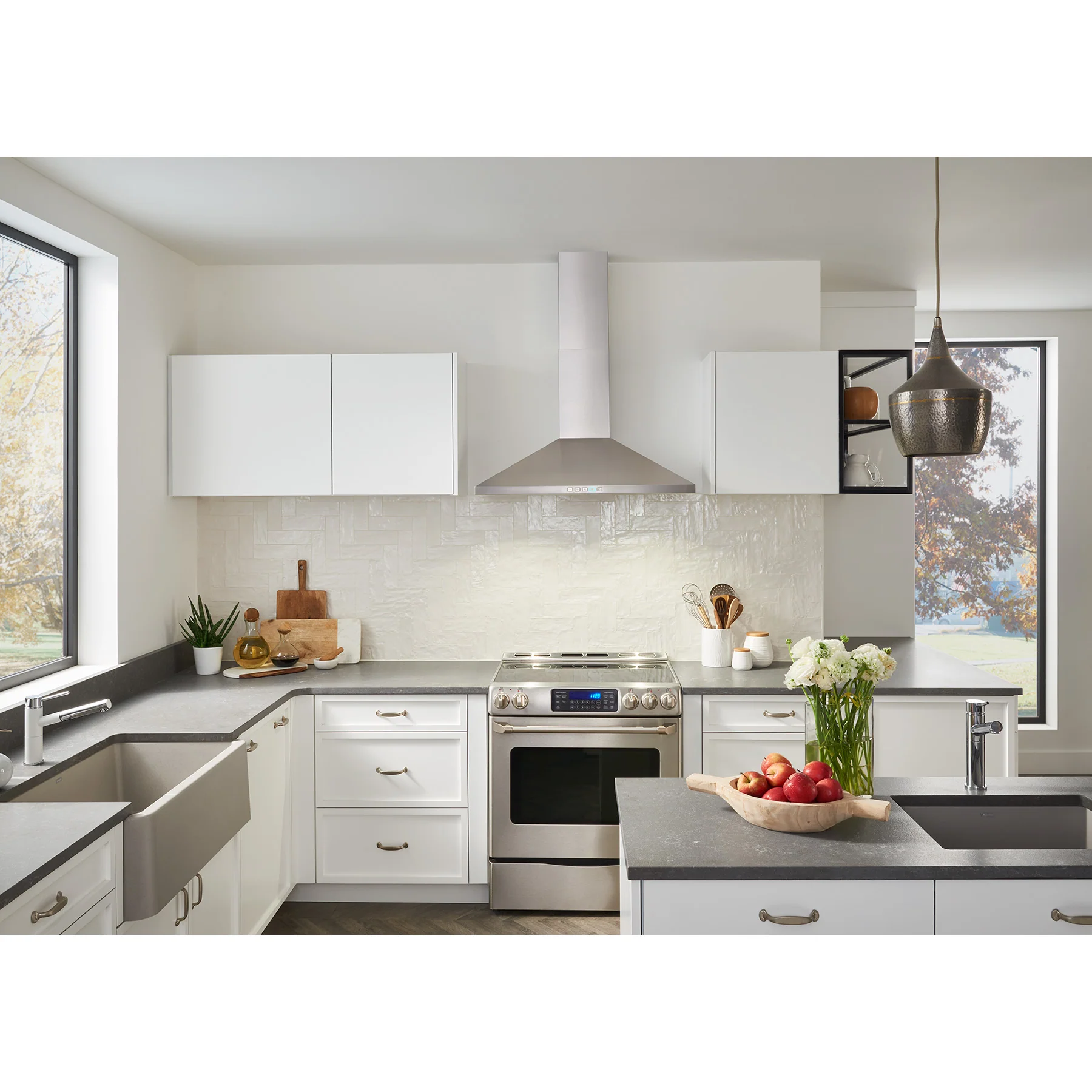 Broan® 36-Inch Convertible Wall-Mount Pyramidal Chimney Range Hood, 450 MAX CFM, Stainless Steel - Image 7