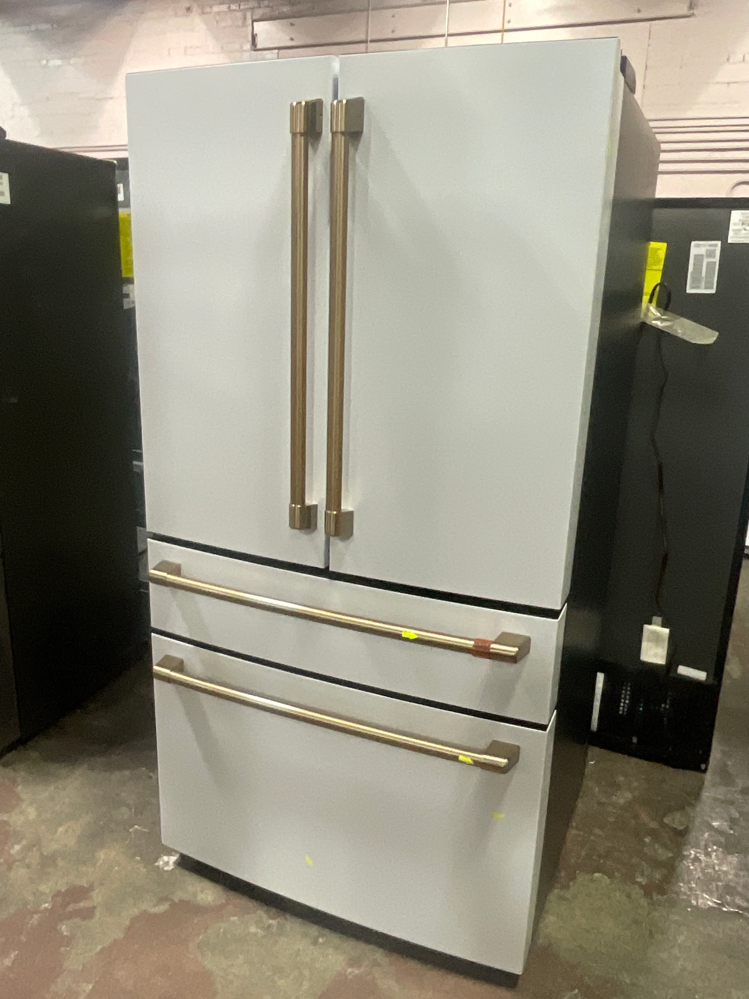 CAFÉ™ ENERGY STAR® 28.7 Cu. Ft. Smart 4-Door French-Door Refrigerator With Dual-Dispense AutoFill Pitcher - Image 11