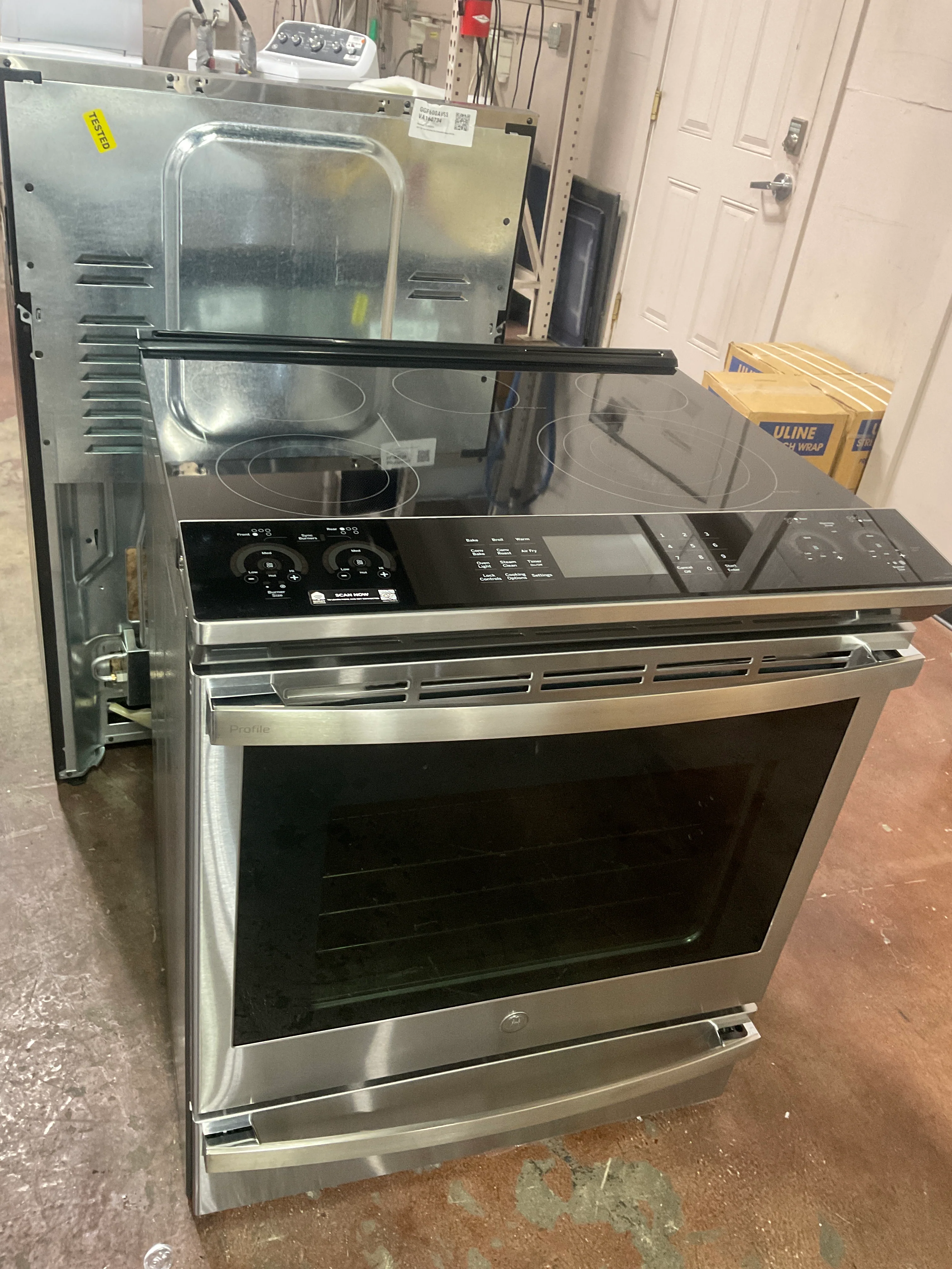 GE Profile™ 30" Smart Slide-In Electric Convection Fingerprint Resistant Range with No Preheat Air Fry - Image 11