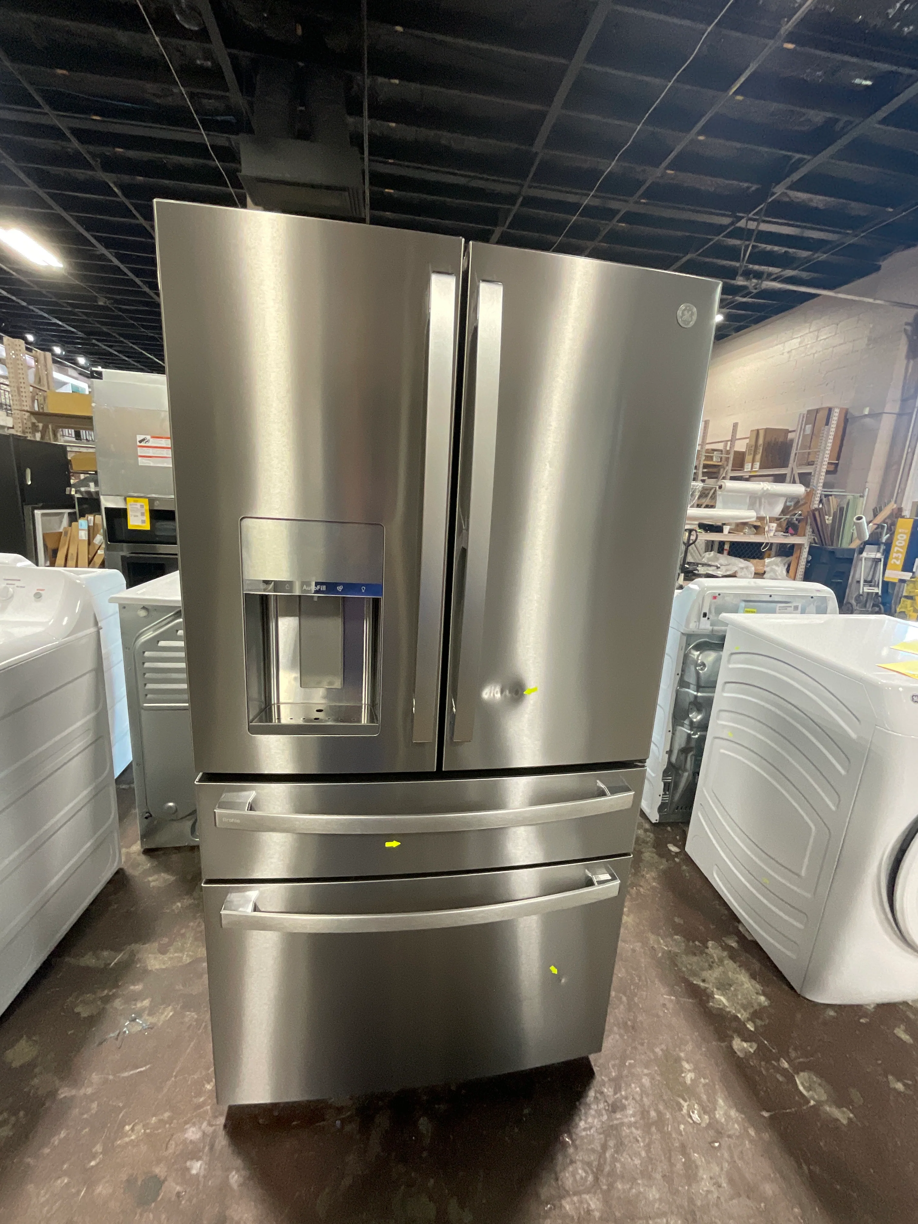 GE Profile™ ENERGY STAR® 27.9 Cu. Ft. Smart Fingerprint Resistant 4-Door French-Door Refrigerator with Door In Door - Image 14